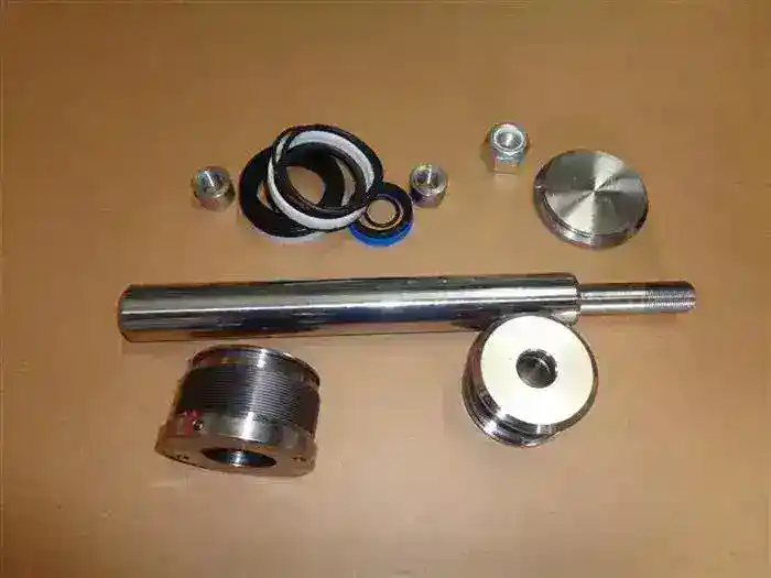 Kit piese strungite si garnituri pentru realizarea unui cilindru AL.40-20