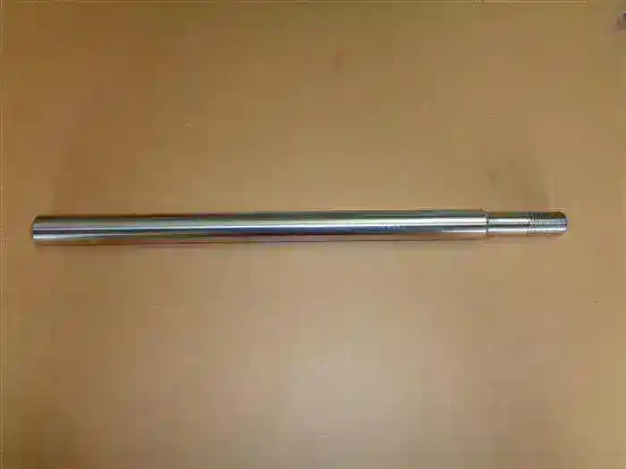 Tija pentru cilindri cu tija de 25 mm, cursa 300mm si o lungime de 430mm