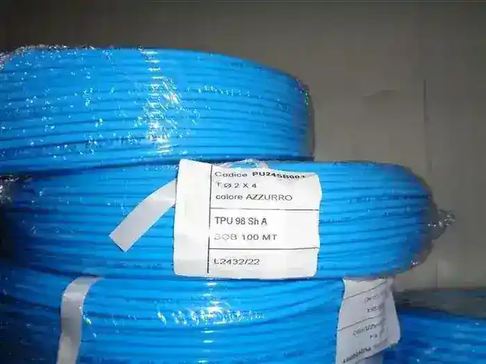 Furtun poliuretan 2x4 mm albastru