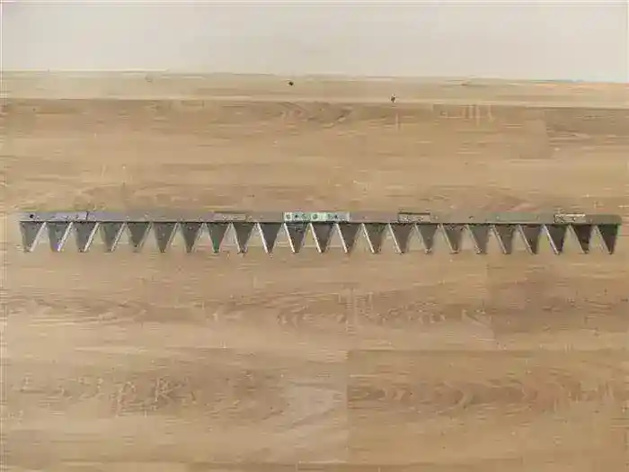 Lama de taiere 23 sectiuni EUROPA cu lungimea de 1150mm.