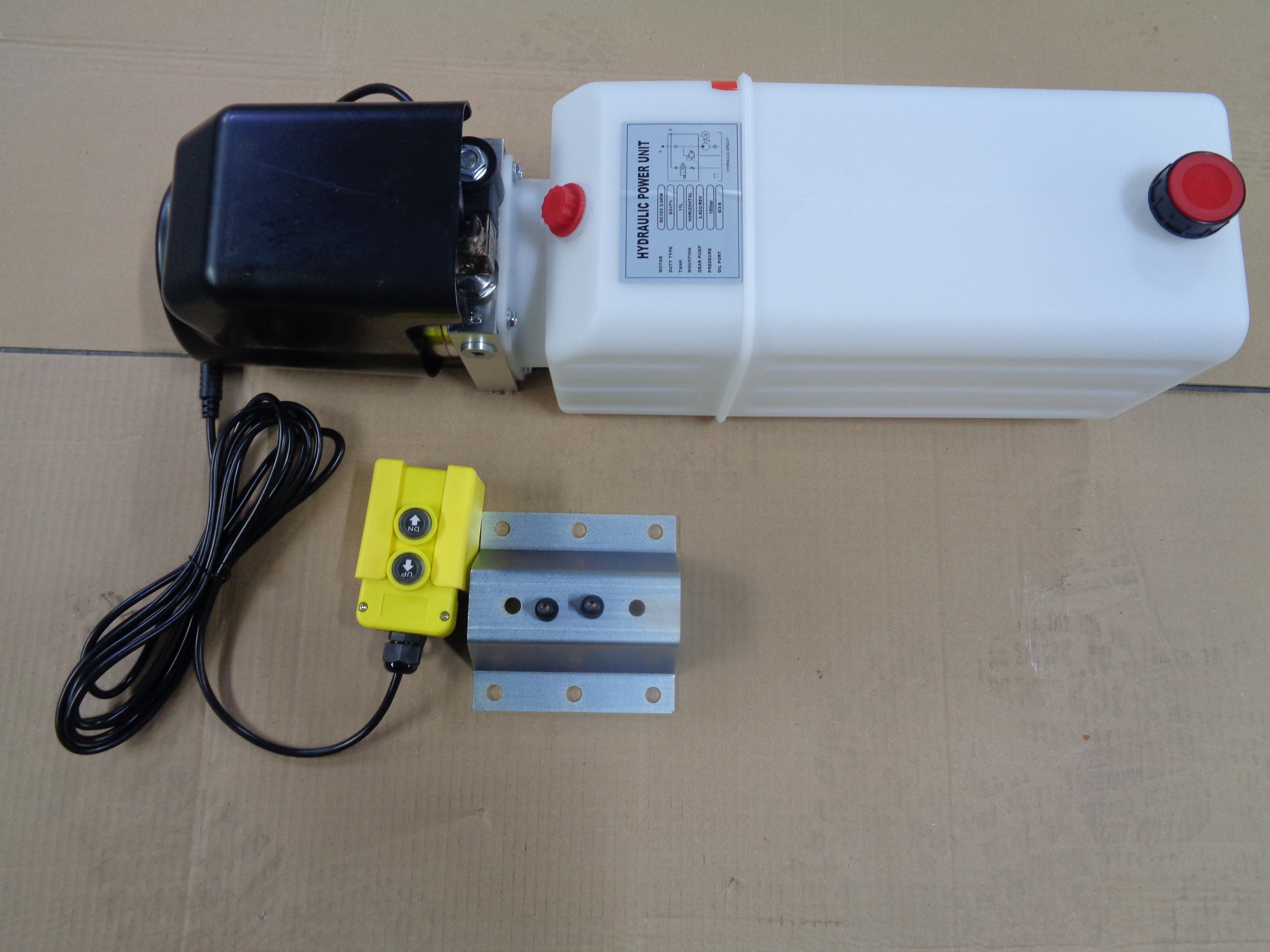 Unitate hidraulica pompa  basculare 3,9 litri/minut  12 VDC