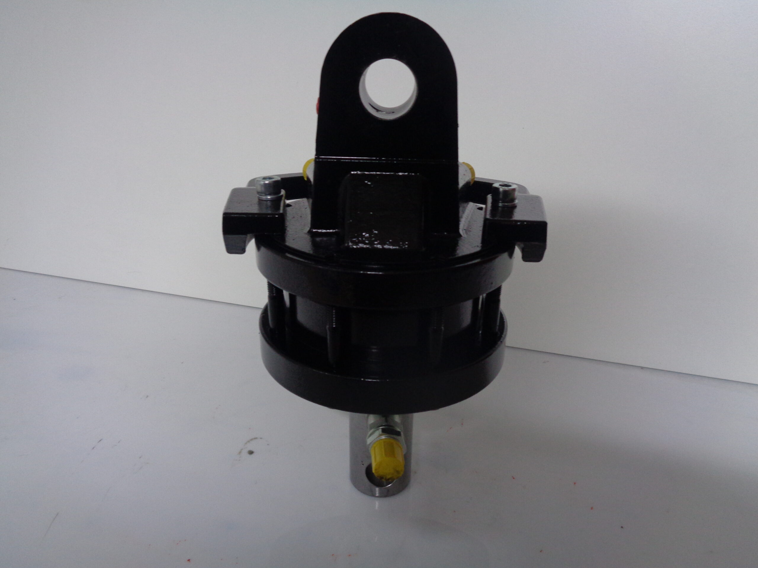 Rotator hidraulic 360° cu ax de 39,5 mm si sarcina utila de 1200 kg