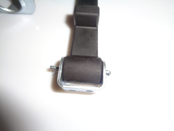 Inchizator capota complet cu lungimea de 155mm complet