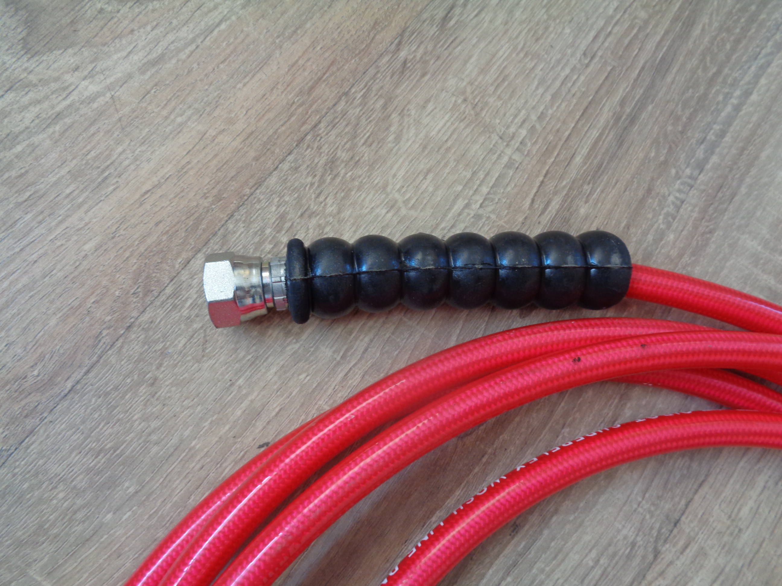 Furtun Spalatorie Nailon  rosu   DN6  200 bar - 5 mt